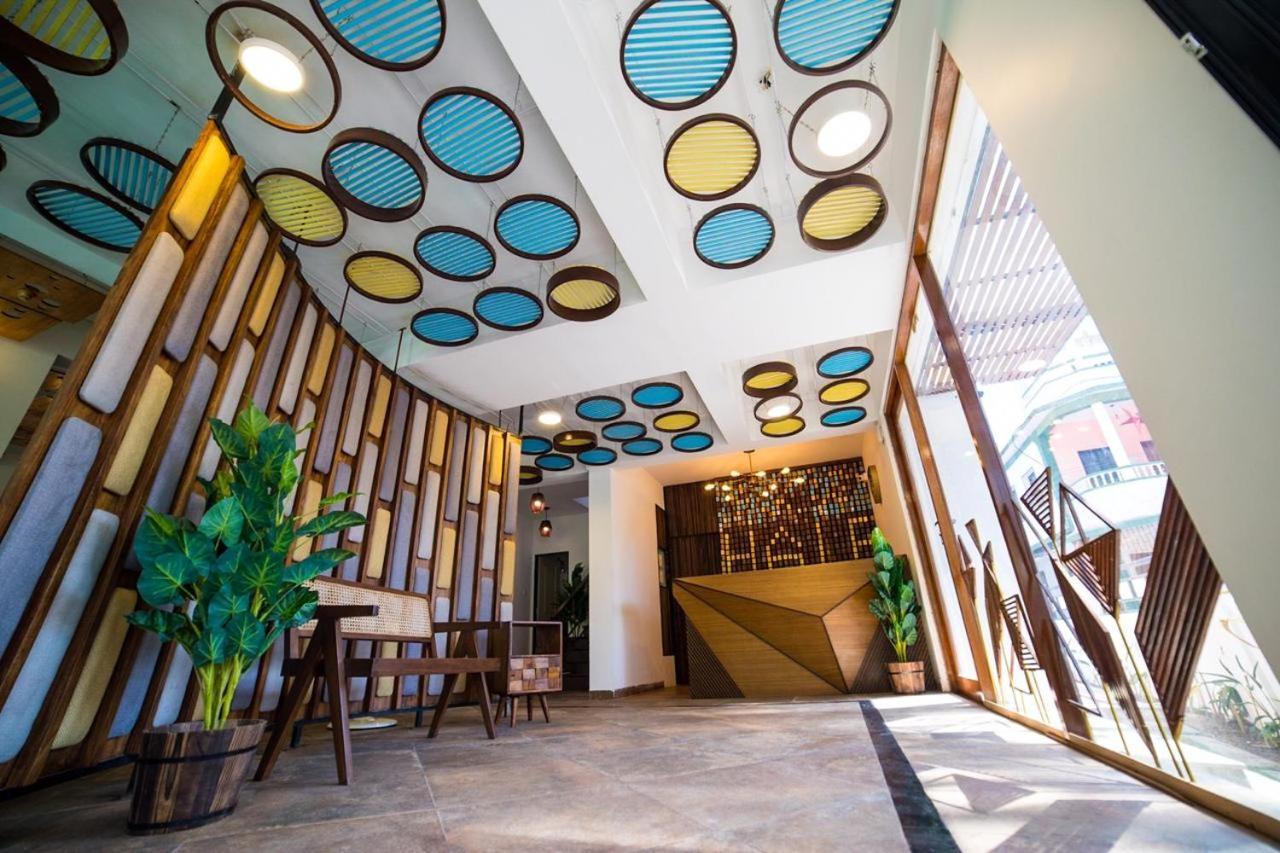 Half Hotel, Калангут Екстер'єр фото